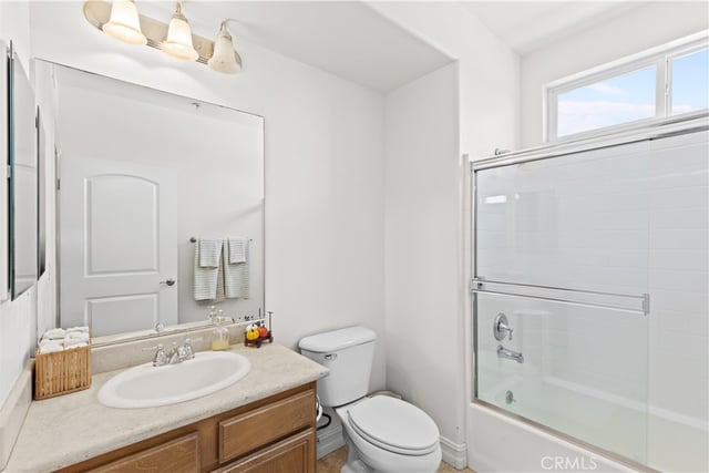 14343 Burbank Boulevard 301, Sherman Oaks, CA 91401 — photo 8 of 10