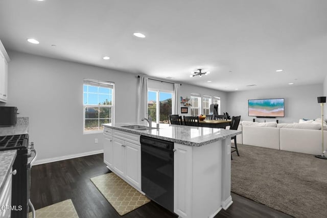 37530 Henna Lane, Palmdale, CA 93551 — photo 10 of 47