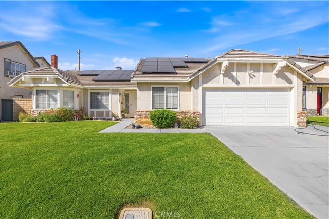 2709 Sandstone Court, Palmdale, CA 93551 — photo 3 of 20