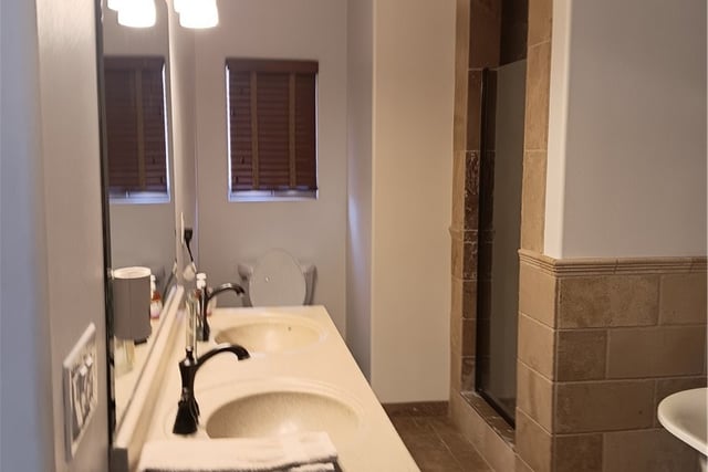 2257 Pierpont, Ventura, CA 93001 — photo 17 of 36
