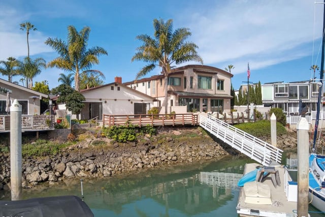 2920 Seahorse Avenue, Ventura, CA 93001 — photo 2 of 63