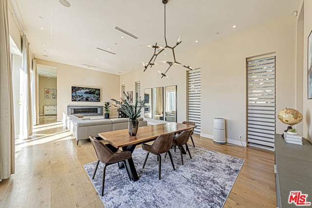 310 N Lucerne Boulevard, Los Angeles, CA 90004 — photo 7 of 53