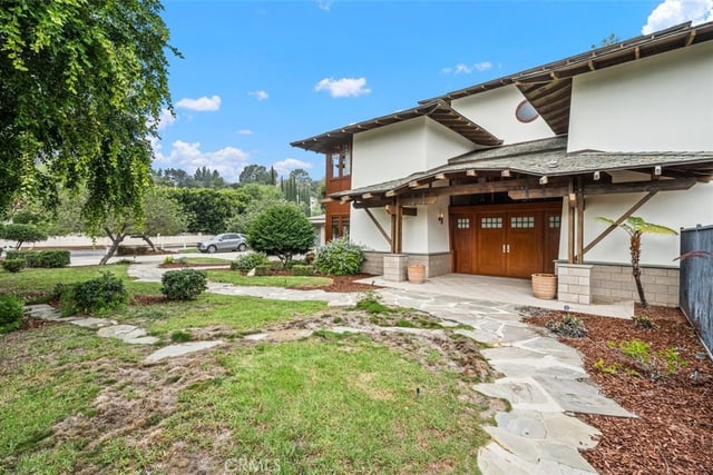 2540 Crow Foot Lane, Diamond Bar, CA 91765 — photo 4 of 35
