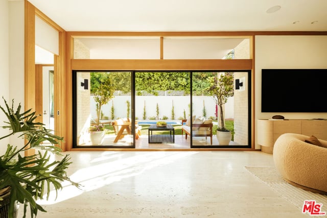 622 24th Street, Santa Monica, CA 90402 — photo 11 of 41