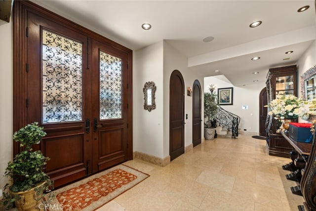 2 60th Place, Long Beach, CA 90803 — photo 10 of 55
