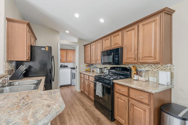 250 E Telegraph Road 155, Fillmore, CA 93015 — photo 8 of 39