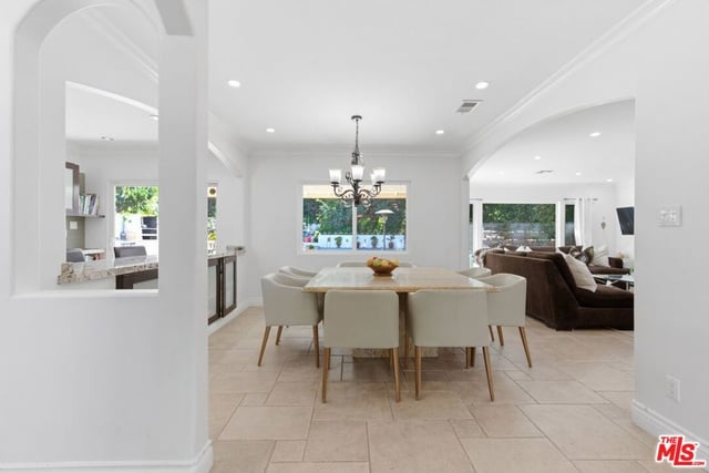 22650 Jameson Drive, Calabasas, CA 91302 — photo 10 of 62