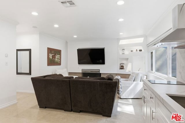 22650 Jameson Drive, Calabasas, CA 91302 — photo 45 of 62