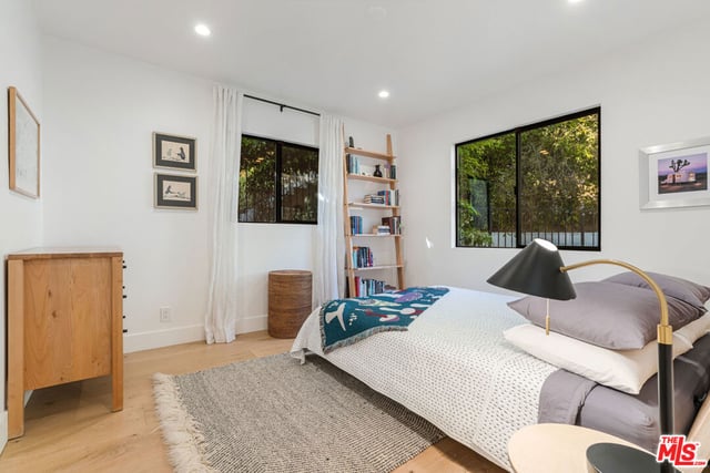 3850 Udell Court, Los Angeles, CA 90027 — photo 17 of 22