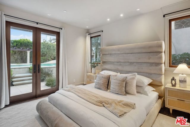 6882 Arizona Avenue, Los Angeles, CA 90045 — photo 43 of 53