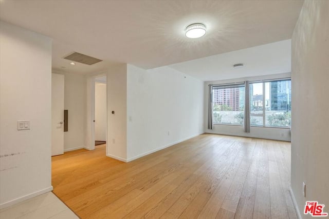 889 Francisco Street 911, Los Angeles, CA 90017 — photo 10 of 24