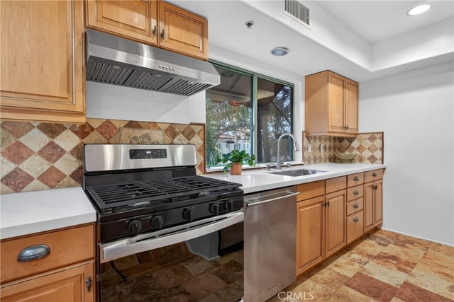 4301 Los Feliz 12, Los Angeles, CA 90027 — photo 12 of 37