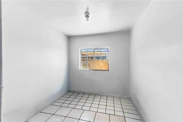 736 W 41st Place, Los Angeles, CA 90037 — photo 31 of 50