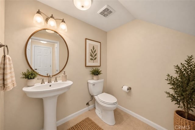 28472 Herrera, Valencia, CA 91354 — photo 20 of 48
