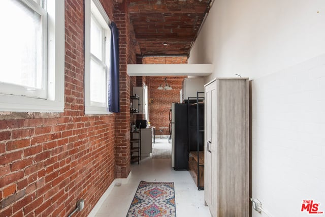 215 W 7th Street 1301, Los Angeles, CA 90014 — photo 11 of 30