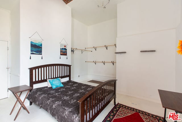 215 W 7th Street 1301, Los Angeles, CA 90014 — photo 12 of 30