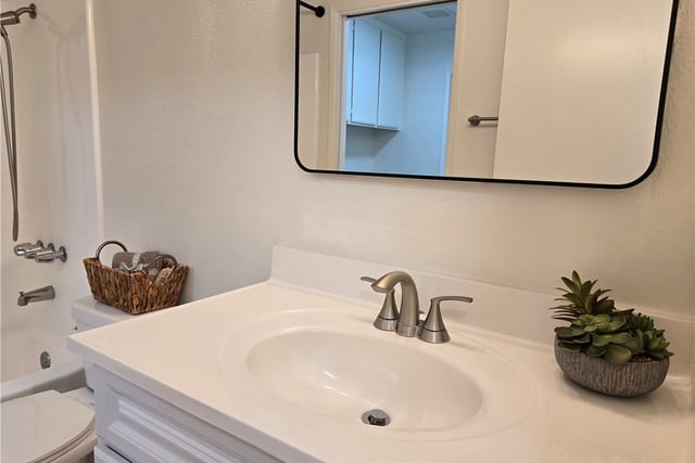 11311 Tampa Avenue 46, Porter Ranch, CA 91326 — photo 25 of 35