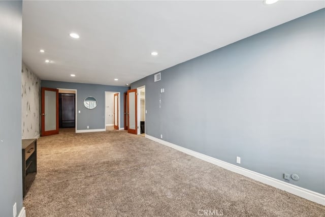 1121 N Olive Drive 211, West Hollywood, CA 90069 — photo 18 of 39