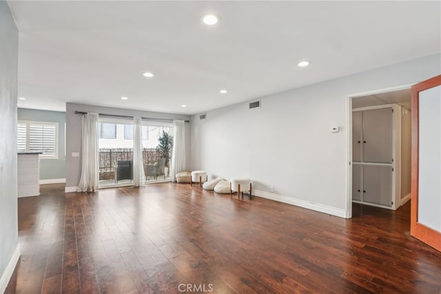 1121 N Olive Drive 211, West Hollywood, CA 90069 — photo 5 of 39