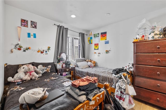 879 E 40th Place, Los Angeles, CA 90011 — photo 23 of 55