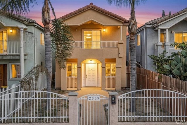 2039 W Florence, Los Angeles, CA 90047 — photo 8 of 9
