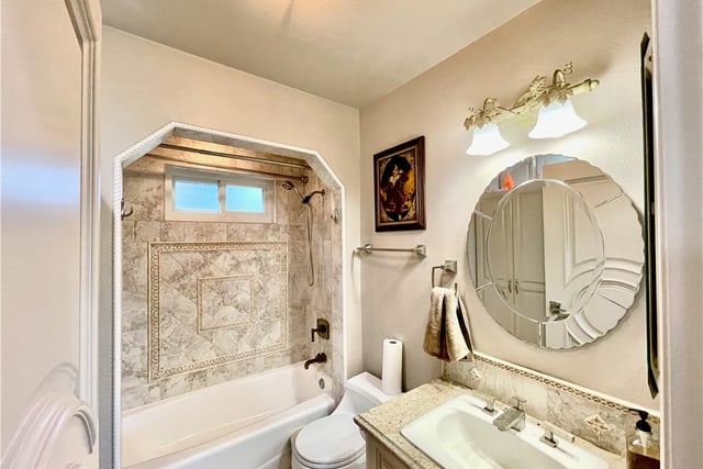 721 W 27th 1, San Pedro, CA 90731 — photo 13 of 53