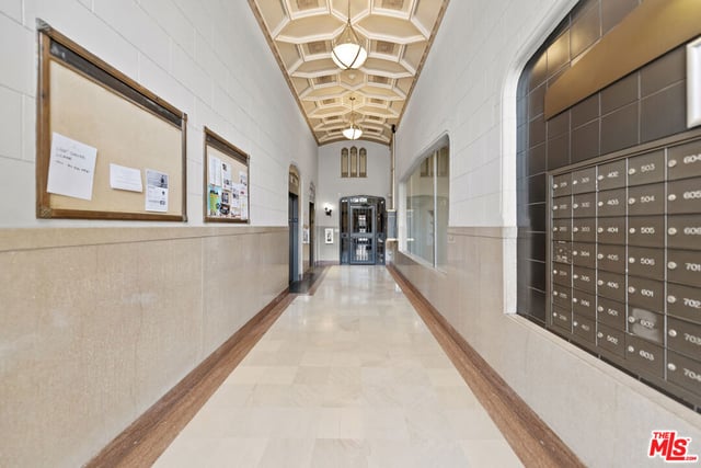 315 E 8th Street 1105, Los Angeles, CA 90014 — photo 35 of 47