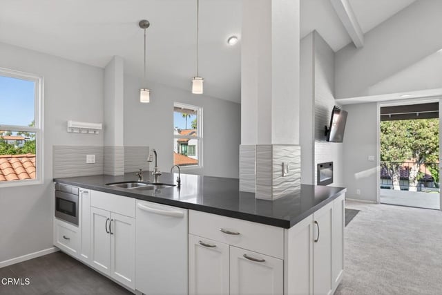 2277 Martinique Lane, Oxnard, CA 93035 — photo 19 of 68
