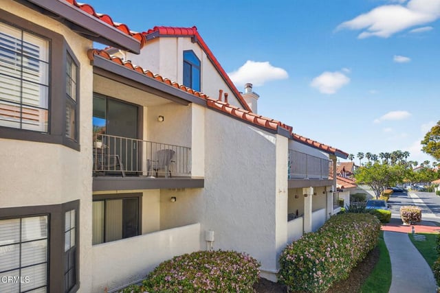 2277 Martinique Lane, Oxnard, CA 93035 — photo 5 of 68
