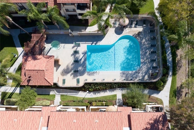18128 Sundowner 1139, Canyon Country, CA 91387 — photo 33 of 37