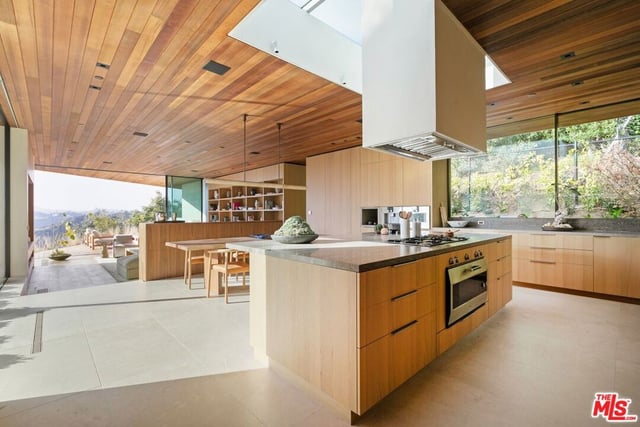 1675 Carla, Beverly Hills, CA 90210 — photo 14 of 52