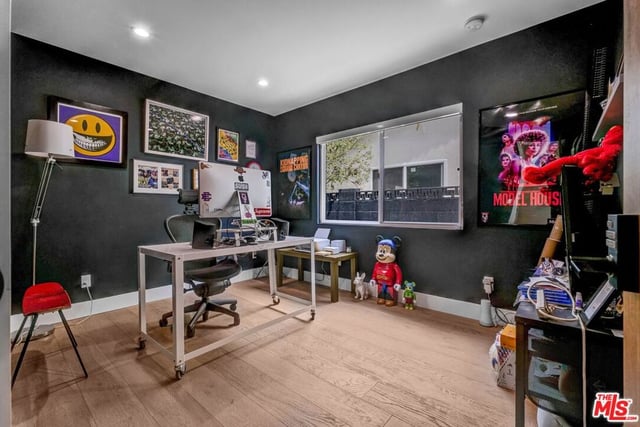 13117 Magnolia Boulevard, Sherman Oaks, CA 91423 — photo 18 of 23