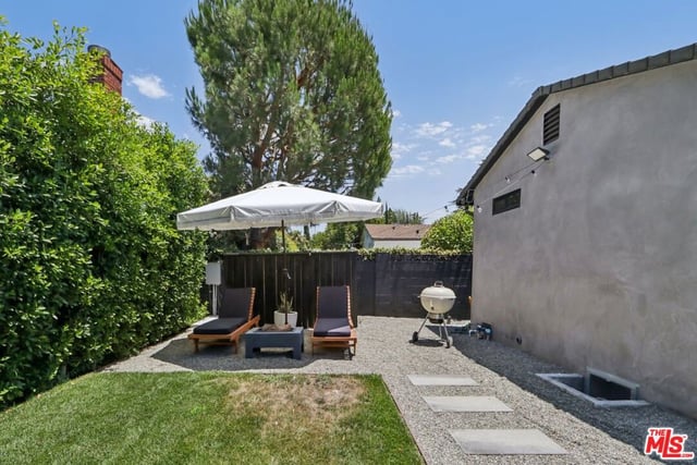 13117 Magnolia Boulevard, Sherman Oaks, CA 91423 — photo 21 of 23