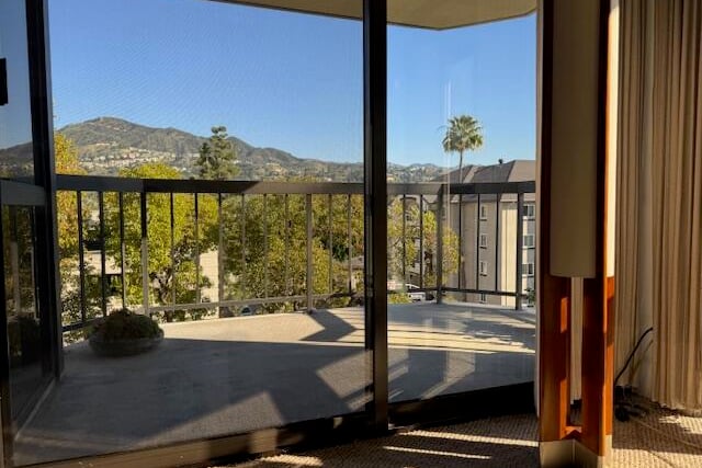 222 Monterey Road 306, Glendale, CA 91206 — photo 19 of 32