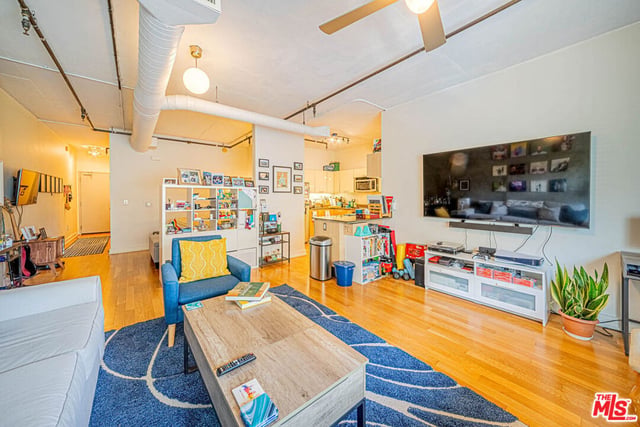 645 W 9th Street 628, Los Angeles, CA 90015 — photo 18 of 31