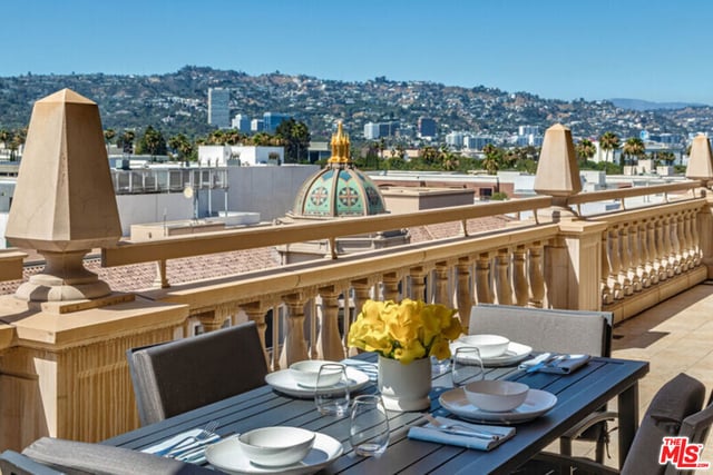 225 N Canon Drive 7C, Beverly Hills, CA 90210 — photo 10 of 10