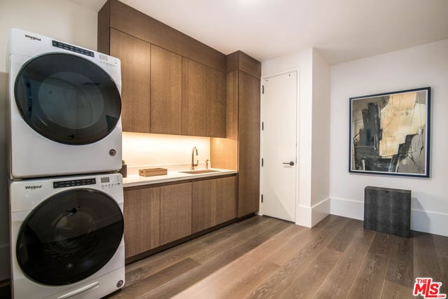 8420 W Sunset Boulevard 604, West Hollywood, CA 90069 — photo 18 of 39