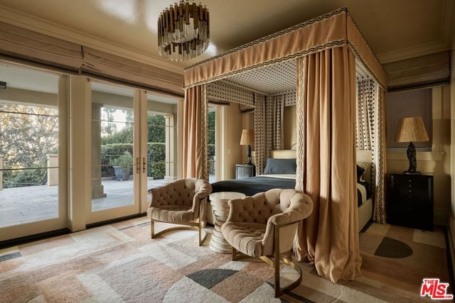 10790 Bellagio Road, Los Angeles, CA 90077 — photo 15 of 24