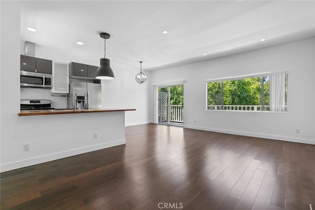 4859 Coldwater Canyon 12, Sherman Oaks, CA 91423 — photo 2 of 17