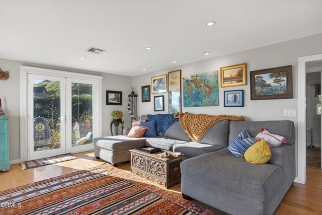 559 N Loop Drive, Camarillo, CA 93010 — photo 33 of 76