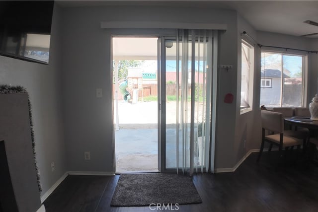 2335 Langhorn, Lancaster, CA 93535 — photo 6 of 75