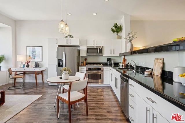1100 Wilshire Boulevard 2209, Los Angeles, CA 90017 — photo 10 of 53