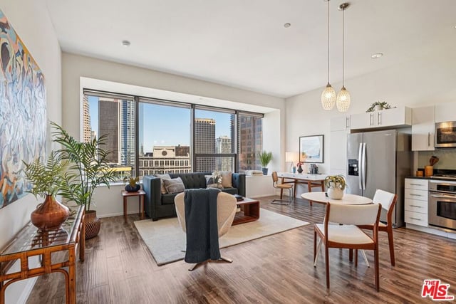 1100 Wilshire Boulevard 2209, Los Angeles, CA 90017 — photo 2 of 53