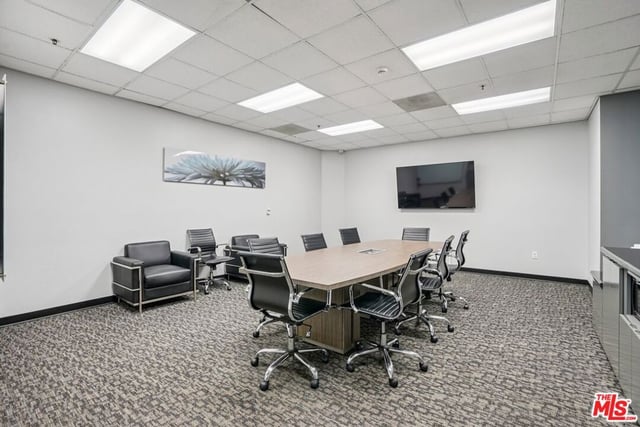 1100 Wilshire Boulevard 2209, Los Angeles, CA 90017 — photo 37 of 53