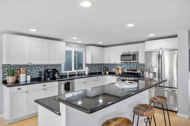 3612 Ocean Drive, Oxnard, CA 93035 — photo 10 of 36