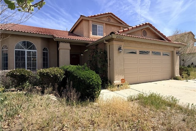 43922 Fallon Drive, Lancaster, CA 93535 — photo 3 of 18