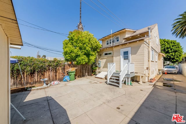 107 S Rampart Boulevard, Los Angeles, CA 90057 — photo 23 of 26