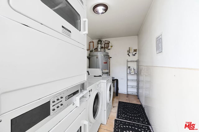 6250 Fulton Avenue 205, Van Nuys, CA 91401 — photo 13 of 16