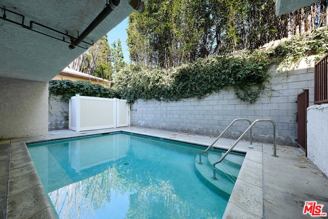 6250 Fulton Avenue 205, Van Nuys, CA 91401 — photo 15 of 16