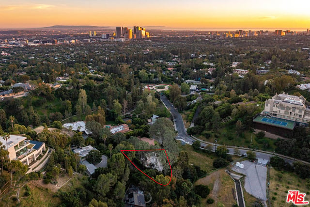1114 Sutton Way, Beverly Hills, CA 90210 — photo 47 of 57